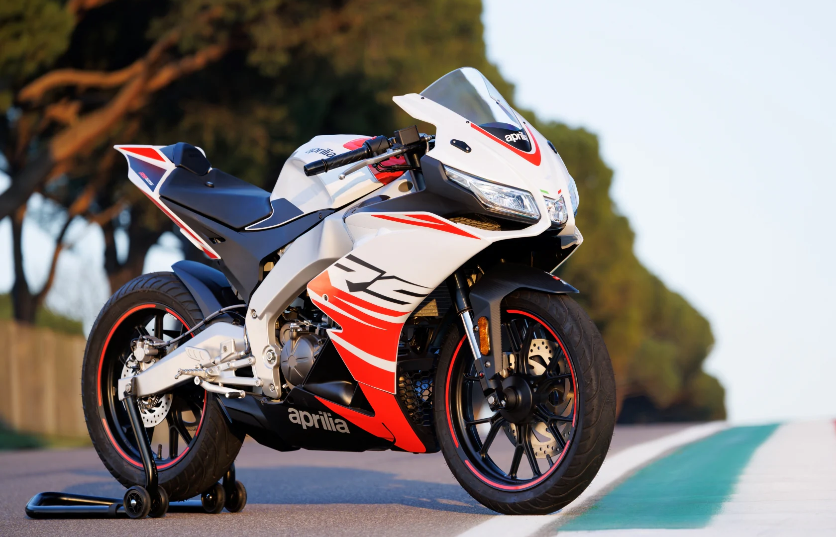 Suttel Racing Mauguio Aprilia
