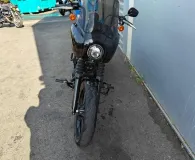 HARLEY-DAVIDSON Custom 1868 Couleur 2022