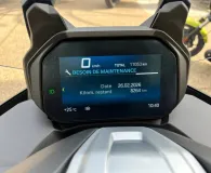 BMW 400 GT Euro 5 + top case