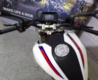 BMW G 310 R