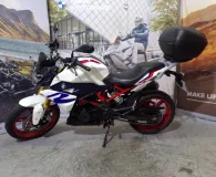 BMW G 310 R
