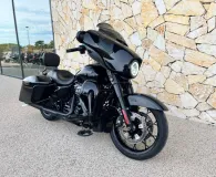 HARLEY-DAVIDSON TOURING 1868 Noir 2020