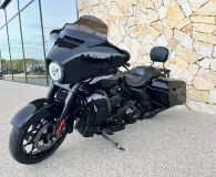HARLEY-DAVIDSON TOURING 1868 Noir 2020