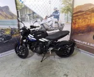 TRIUMPH Trident 660 2025