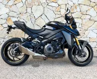 SUZUKI 1000 2023 + OPTIONS