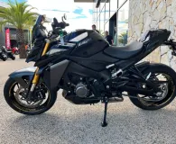 SUZUKI 1000 2023 + OPTIONS