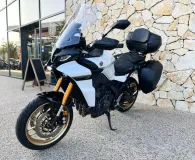 YAMAHA 9 900 GT 2024.  + top case et Akrapovic