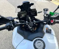YAMAHA 9 900 GT 2024.  + top case et Akrapovic