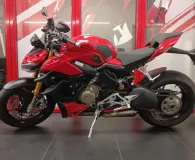 DUCATI 1103 Streetfighter V4 S 2023