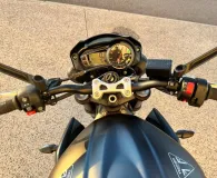 TRIUMPH 765 R 2022 118 cv