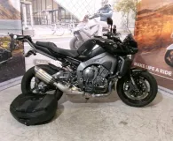 YAMAHA MT-10 1000 2024