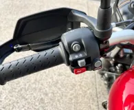 TRIUMPH 900 A2 AVEC BEAUCOUP D'OPTIONS