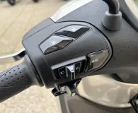 PIAGGIO 300 HPE ABS-ASR