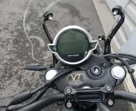 MOTO-GUZZI 850 Stone