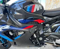BMW 1000 RR Avec ligne Racing Akra + origine Akra