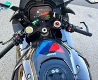 BMW 1000 RR Avec ligne Racing Akra + origine Akra