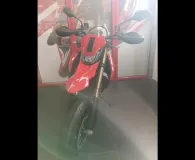 DUCATI Hypermotard 698 Mono