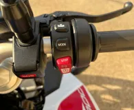 BMW 900 R A2 full pack