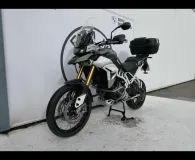 TRIUMPH 900 Rally Pro A2 + Top Case