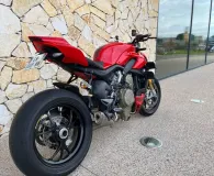 DUCATI 1103  V4 S 2023 avec Pot Akrapovic