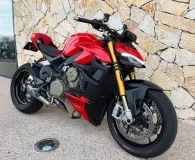 DUCATI 1103  V4 S 2023 avec Pot Akrapovic