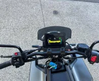 HUSQVARNA 401  35KM SEULEMENT GRIS/NOIR