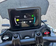 HUSQVARNA 401  35KM SEULEMENT GRIS/NOIR