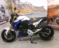 BMW F 900 R