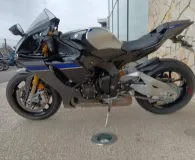 YAMAHA YZF-R1M 1000 2024