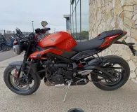 TRIUMPH 765 R 2024 120cv