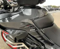 DUCATI V2 937 Pack Touring + options