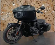 INDIAN Challenger 1768 Dark Horse 2022