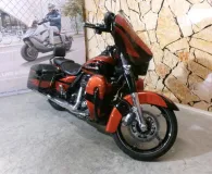 HARLEY-DAVIDSON CVO Street Glide 1868 ABS 2017