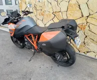 KTM Super Duke 1290 GT 2024