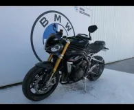 TRIUMPH 1200 RS + Options