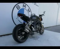 TRIUMPH 1200 RS + Options