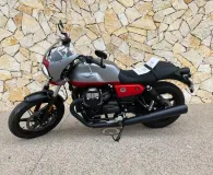 MOTO-GUZZI V7 850 Stone Corsa