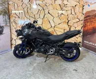 YAMAHA Niken 900 2018