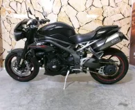 TRIUMPH Speed Triple 1050 RS