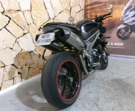 TRIUMPH Speed Triple 1050 RS