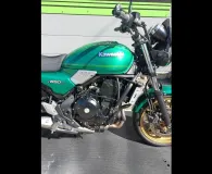 KAWASAKI Z 650 RS 1ER MAIN 383 KMS (particulier)BRIDEE A2 A SAISIR