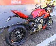 DUCATI 1103 Streetfighter V4 S 2023