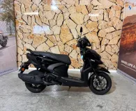 YAMAHA RayZR 125