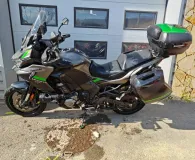 KAWASAKI 1000 2022