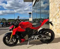 DUCATI 1103  V4 S
