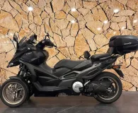 KYMCO .