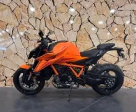 KTM BIKE 1390 SUPER DUKE R