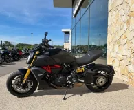 DUCATI 1260 S