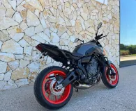 YAMAHA MT-07 700 35KW A2 AKRAPOVIC