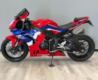 HONDA CBR 1000 RR-R Fireblade 2022